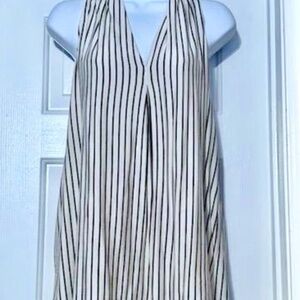 💲SALE💲Additional 10% OFF! HP NWT Max Studio Sleeveless Long Tunic Style Blouse